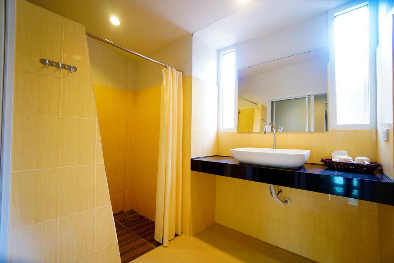 Aurora Resort Kanchanaburi Habitación foto